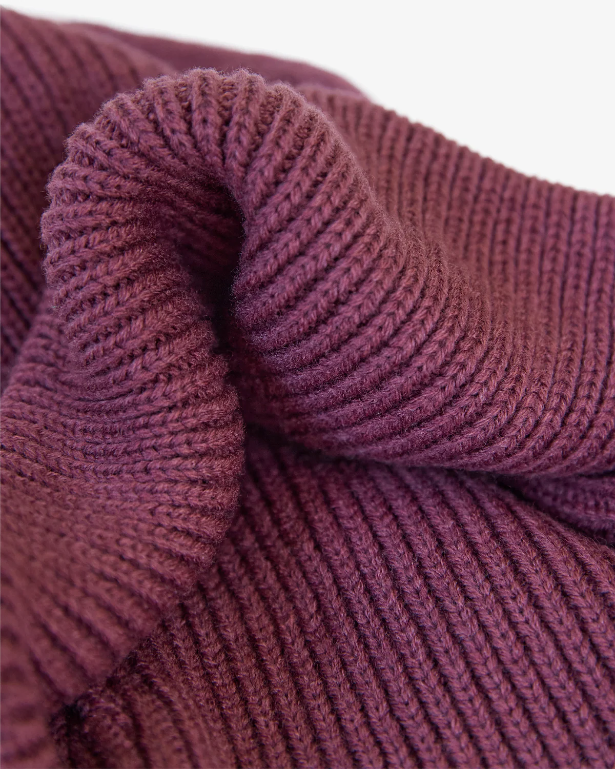 Berry Ribbed Beanie - Image 7