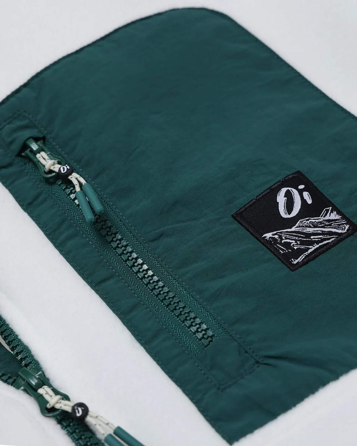Cream & Pine Signature Pocket Microfleece - Image 12