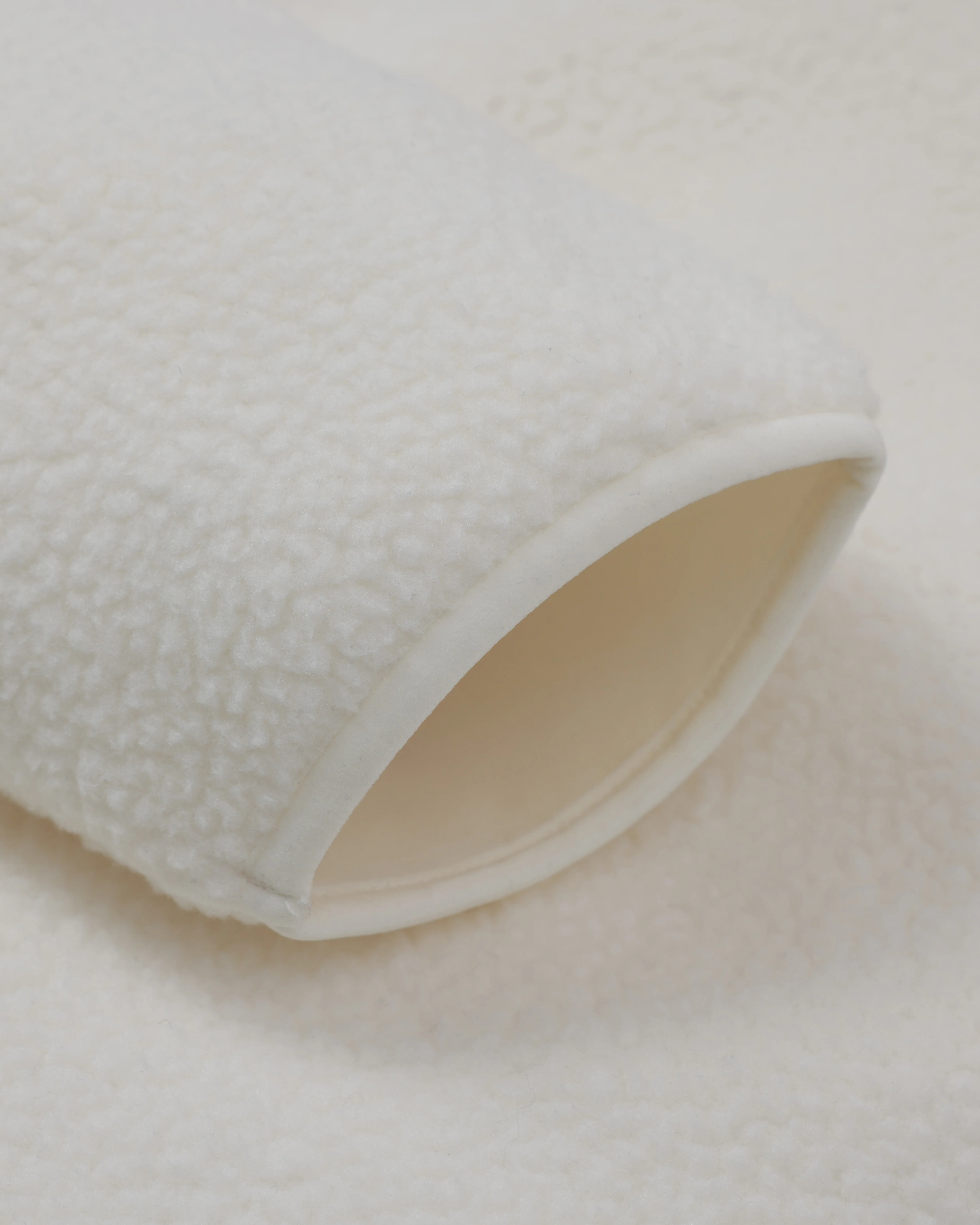 Cream Essential Fleece - Image 4