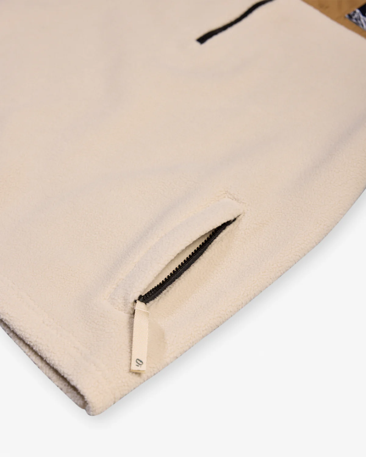 Oatmilk & Walnut Echo 1/4 Zip Borg Fleece - Image 5