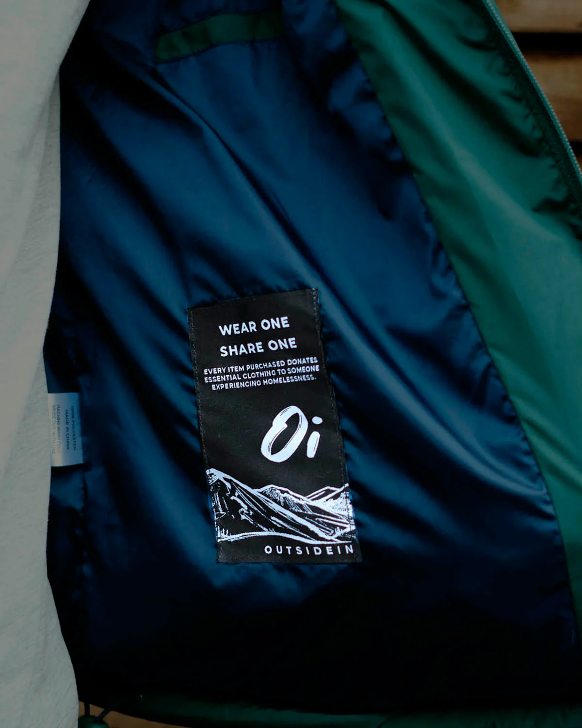 Pine Panel Puffer Jacket - Image 10