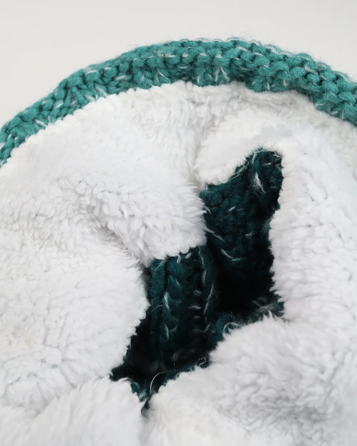 Sea Foam Pom - Image 4